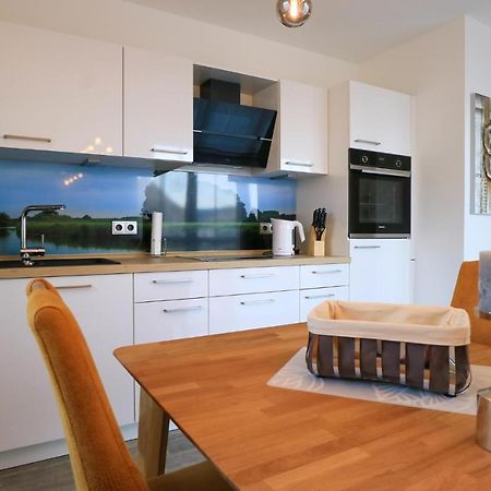 2 Bedroom Cozy Apartment In Rechlin Buitenkant foto