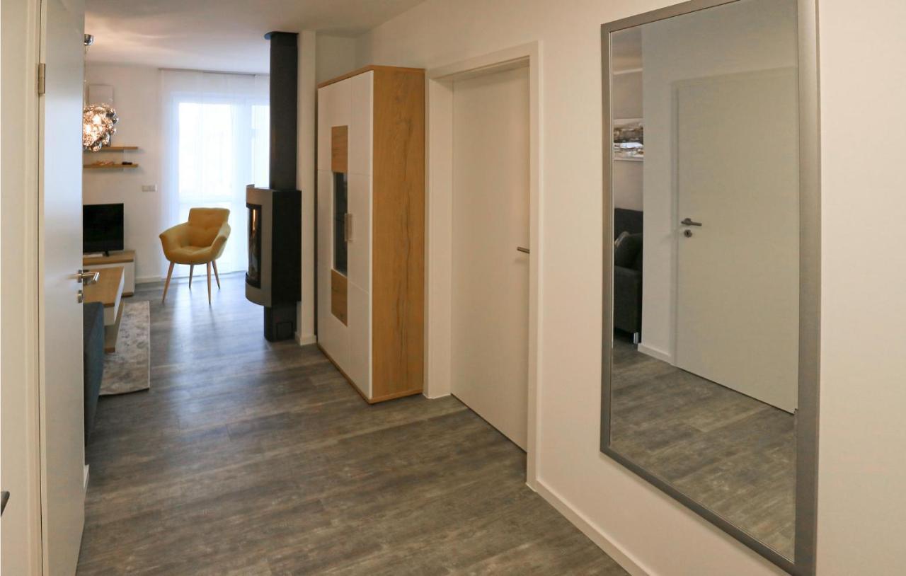 2 Bedroom Cozy Apartment In Rechlin Buitenkant foto