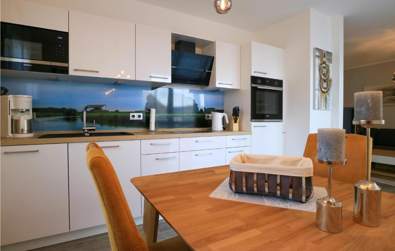 2 Bedroom Cozy Apartment In Rechlin Buitenkant foto